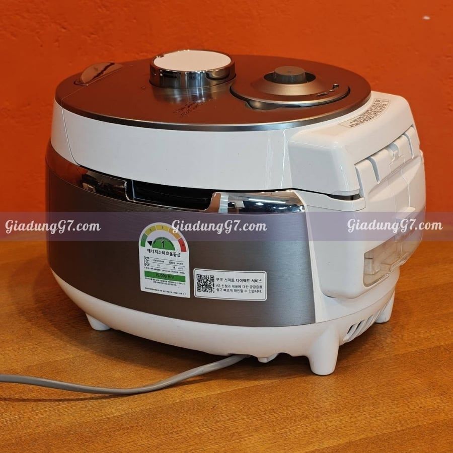 Nồi cơm điện cao tần Cuckoo CRP EHS0309F 0.54L/ WHGOVNCV
