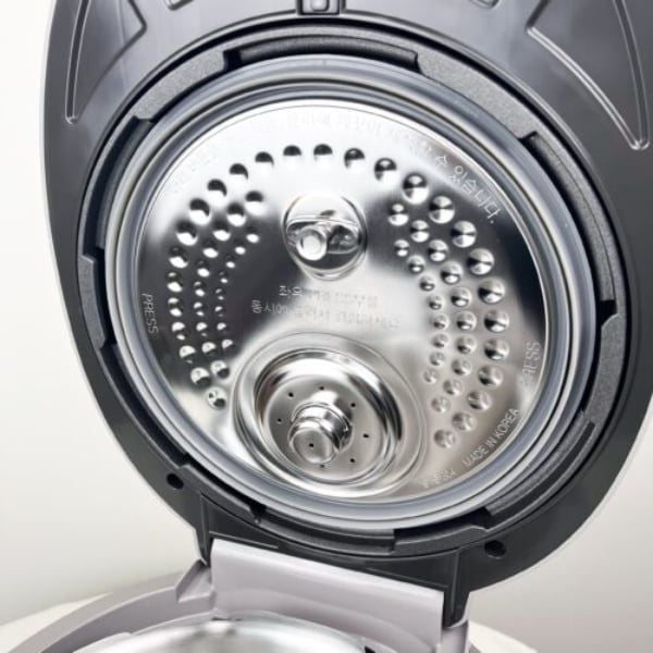 Nồi cơm điện cao tần Cuckoo KHTS1060FWM 1.8L - Áp suất kép