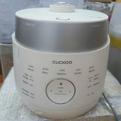  Nồi cơm điện cao tần Cuckoo CRP LHTAR0610FGI 1.08 Lít ruột inox - Nội địa Hàn 