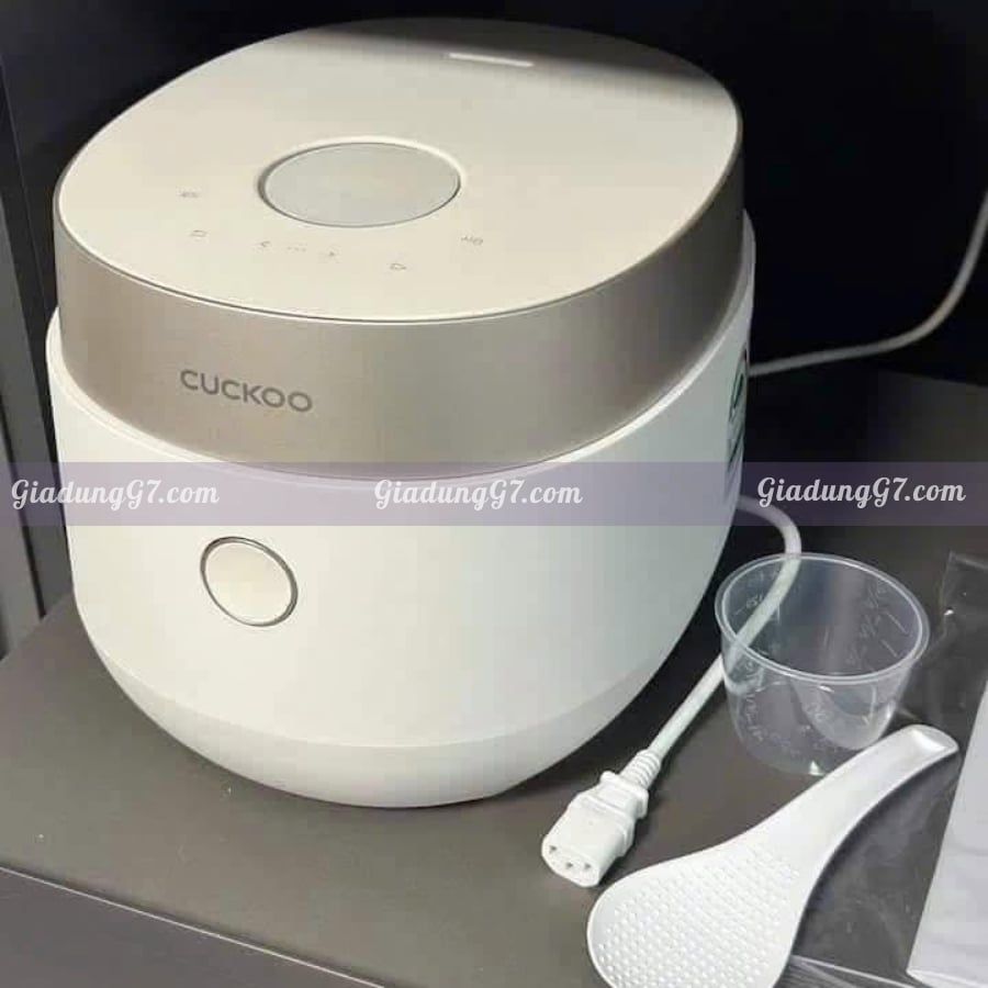 Nồi cơm điện Cuckoo CR-0685GW 1.08L