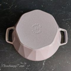  Nồi gang kim cương Staub 24cm 3.6L màu hồng - 118124117 