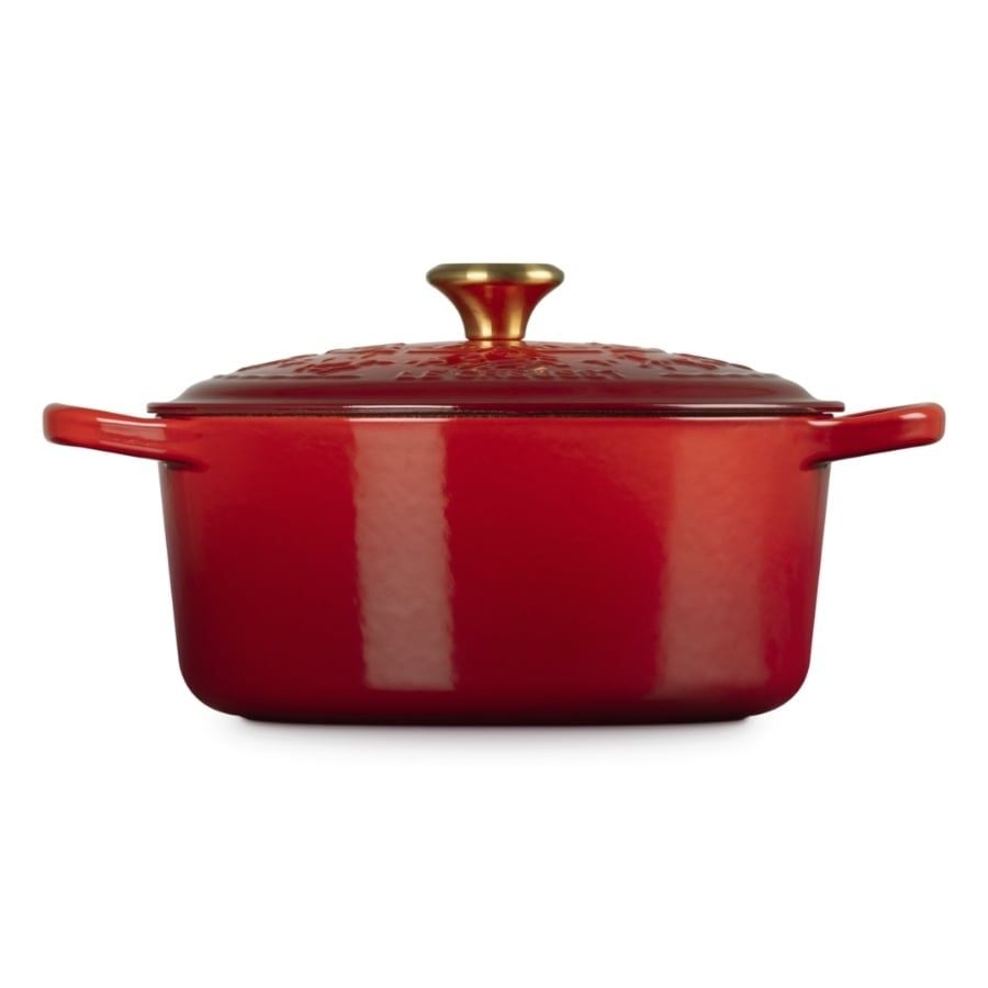 Nồi gang Le Creuset 22cm 3.3L nắp bát mã