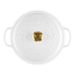  Nồi gang Le Creuset 22cm 3.3L nắp bát mã 