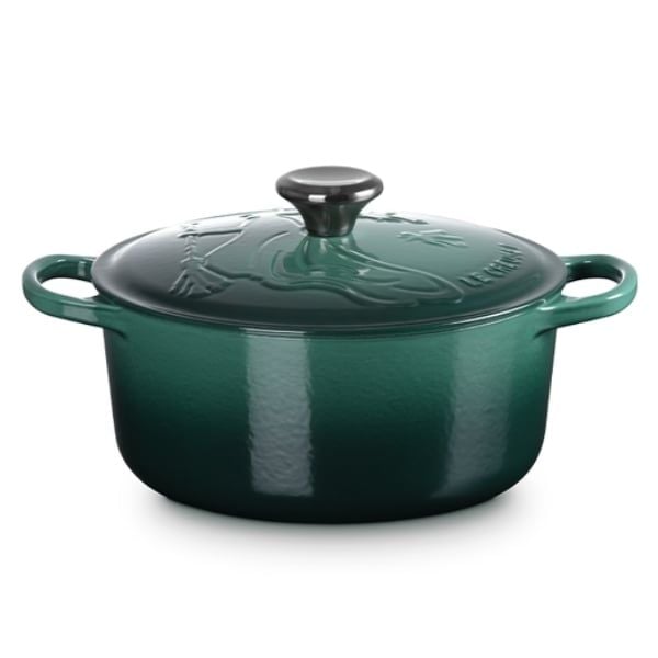 Nồi gang Le Creuset Artichaut 24cm 4.2L Phù Thuỷ Xanh