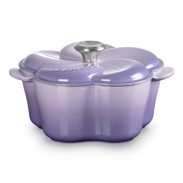 Nồi gang Le Creuset Petal hình hoa 2L màu tím