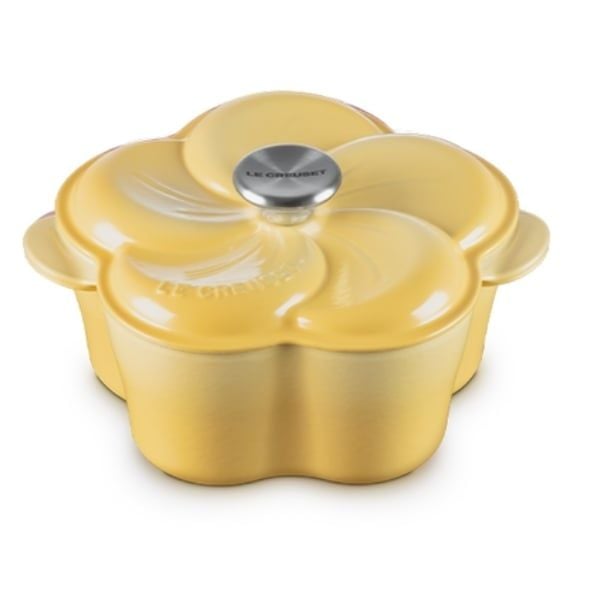 Nồi gang Le Creuset Petal hình hoa 2L (Màu hồng dâu/ vàng)