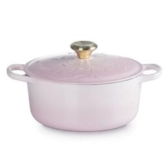  Nồi gang Le Creuset Shell Pink phù thuỷ 24cm 4.2L - Màu Hồng 