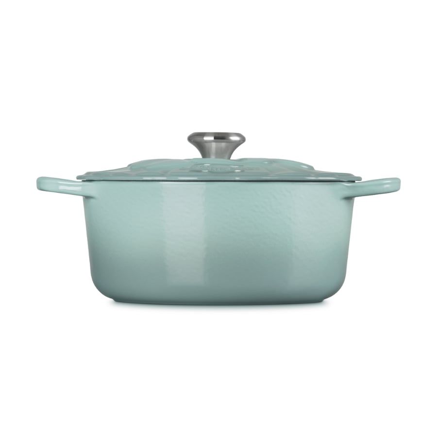 Nồi gang Le Creuset Signature Petal 26cm Màu hồng/ peche/ xanh/ Trắng