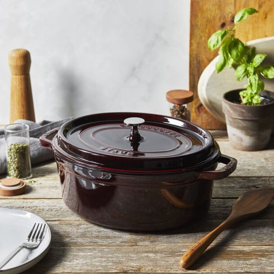 Nồi gang Oval Staub 27cm