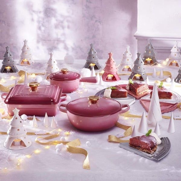 Nồi gang sâu lòng Le Creuset La Marmite Berry 22cm 2.6L - Hồng dâu
