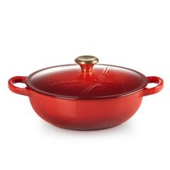  Nồi gang sâu lòng Le Creuset Tháp Eiffel 22cm 2.2L màu đỏ 