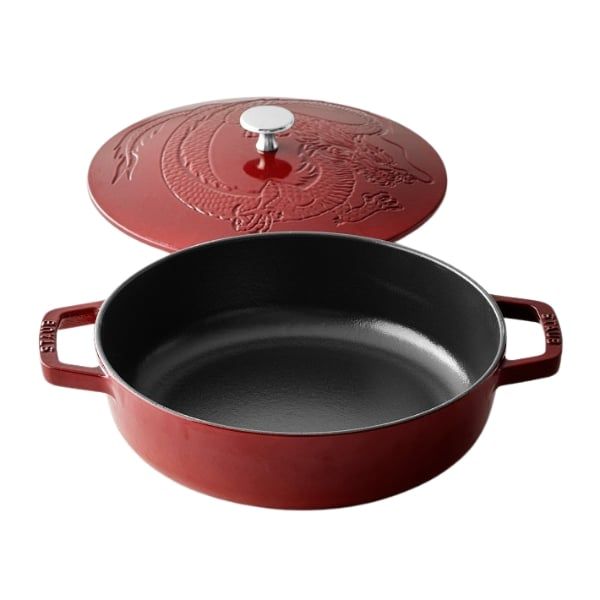 Nồi gang Staub 24cm 2.5L màu đỏ hình rồng - 1028914