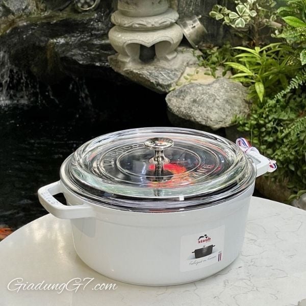 Nồi gang Staub  24cm 3.7L vung kính - Màu Trắng