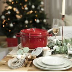  Nồi gang Staub 26cm (5.2L) - Màu Đỏ 