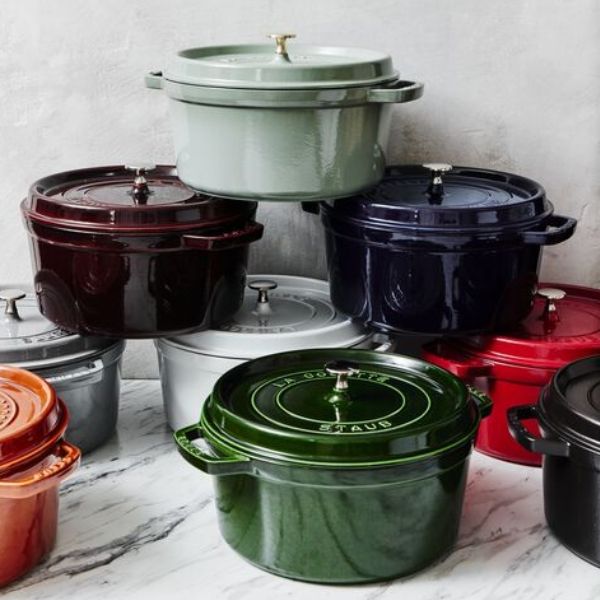 Nồi gang Staub 26cm (5.2L) - Màu Đỏ