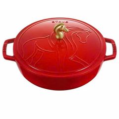 Nồi gang Staub 28cm 3.7L nắp ngựa - Màu Đỏ 1034443