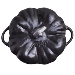  Nồi gang Staub bí ngô 24cm 3.45L - Màu Đen 