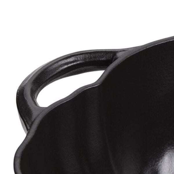 Nồi gang Staub bí ngô 24cm 3.45L - Màu Đen