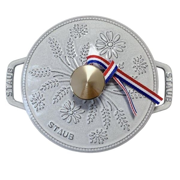 Nồi gang Staub Margaret bông lúa 16cm 1.1L màu ghi xám - 1125816107