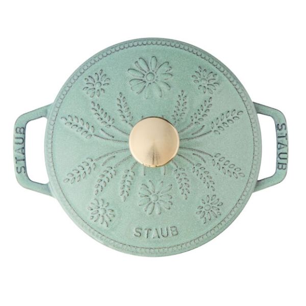 Nồi gang Staub Margaret bông lúa 16cm 1.1L màu xanh mint