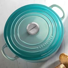  Nồi gang tròn Le Creuset Signature 18cm 1.8L màu xanh mint bạc hà 