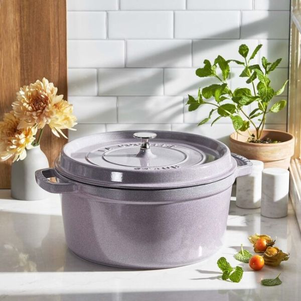 Nồi gang tròn Staub 24cm 3.7L - Màu hồng Cherry Blossom