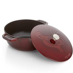  Nồi gang tròn Staub 24cm 3.7L nắp hình gà - Màu Đỏ Rượu 