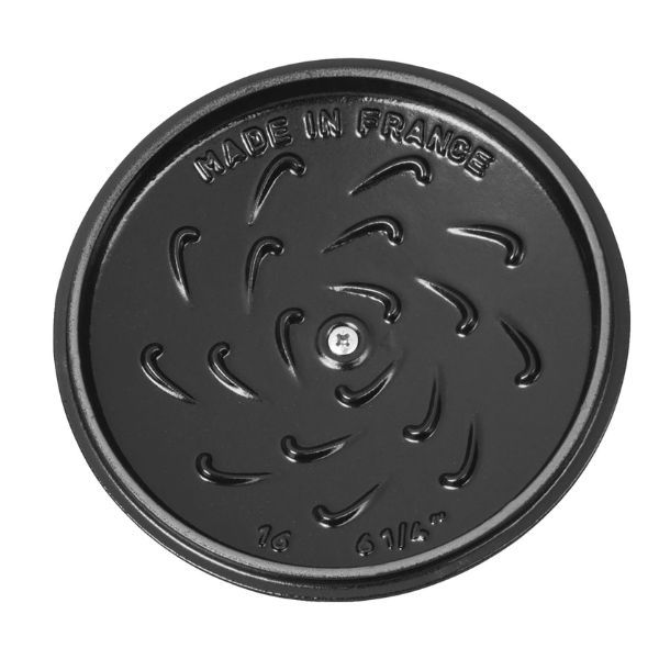 Nồi gang tròn Staub Chistera 16cm 1.75L - Màu Đỏ 11721606