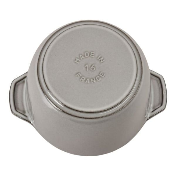 Nồi gang tròn Staub Gohan Chistera 16cm 1.75L - Màu Ghi 40509-703-0
