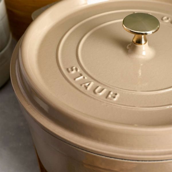 Nồi gang tròn Staub Sesame 24cm 3.8L 3.7L - Màu be 11024146
