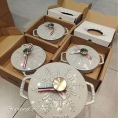  Nồi gang tròn Staub Snowflake Winter 24cm 3.6L 