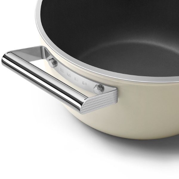 Nồi Smeg CSF2412CRM 24cm 4.6L - Màu Kem