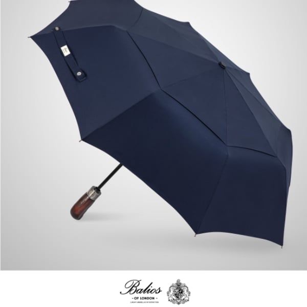 Ô đóng mở tự động Balios tay cầm bằng gỗ tự nhiên