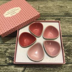  Set bát chấm hình cánh hoa Le creuset - Màu hồng 