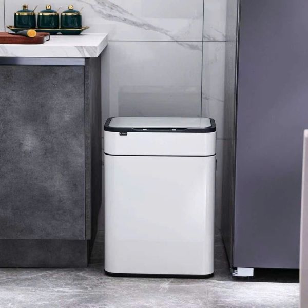 Thùng rác cảm ứng ELPHECO ELPH5514 30L có thùng rác rời bên trong