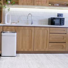  Thùng rác cảm ứng ELPHECO ELPH5515 40L có thùng rác rời bên trong & khử mùi ozone 