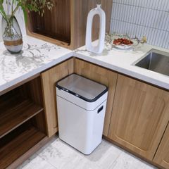  Thùng rác cảm ứng ELPHECO ELPH5515 40L có thùng rác rời bên trong & khử mùi ozone 