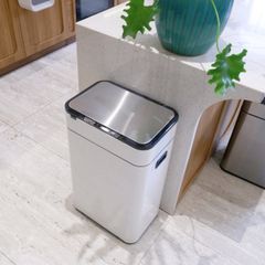  Thùng rác cảm ứng ELPHECO ELPH5515 40L có thùng rác rời bên trong & khử mùi ozone 