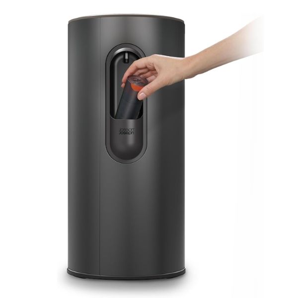 Thùng rác đạp chân Joseph Joseph 30149 30L - Màu Đen
