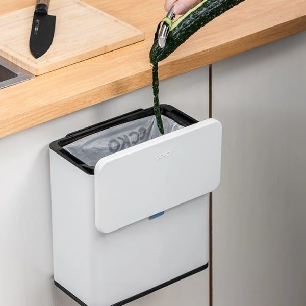 Thùng rác gắn cánh cửa tủ bếp CCKO CK9943 Dung tích 3L