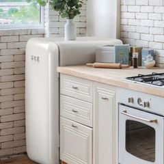  Tủ lạnh HCK 107L - Màu Be 