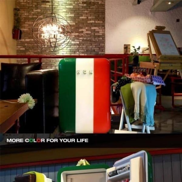 Tủ lạnh HCK 107L - Màu Cờ Ý