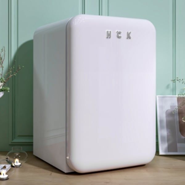 Tủ lạnh HCK 107L - Màu Be