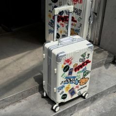  Vali Addidas Sticker size 20 