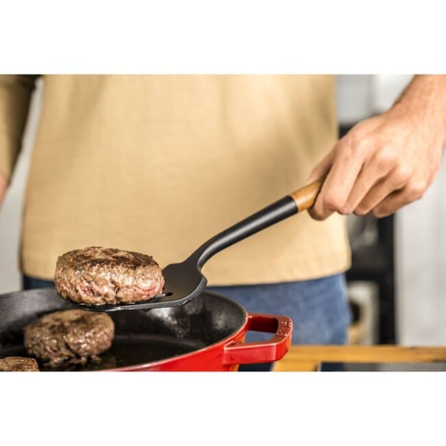 Xẻng lật silicon Staub 31cm