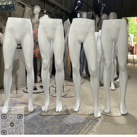  Chân Mông Manocanh nam dáng kiểu thời trang. 