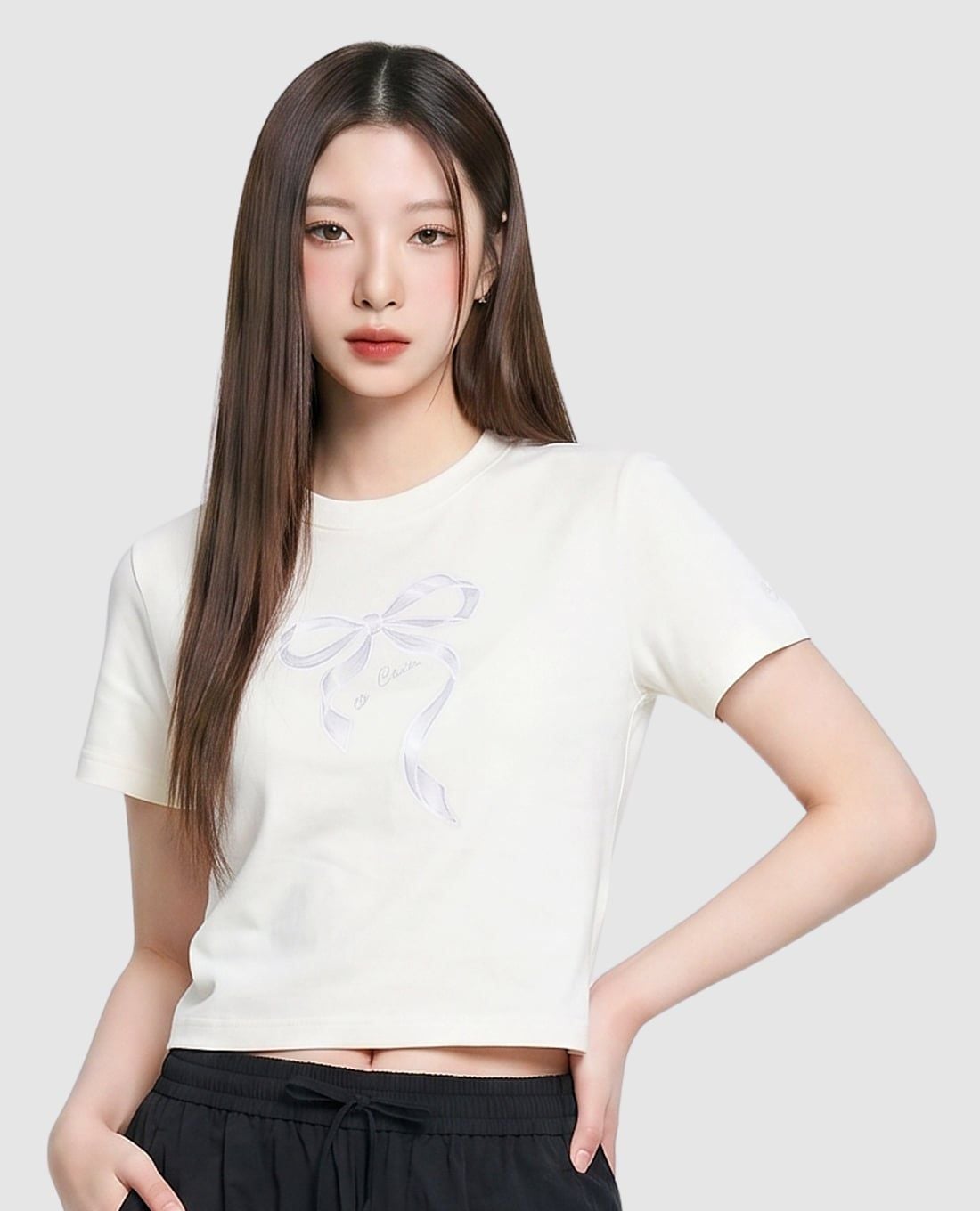 MLB - Áo croptop nữ cổ tròn tay ngắn in họa tiết