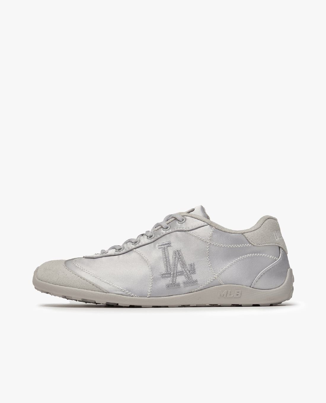 MLB - Giày sneakers unisex cổ thấp Slick Powder