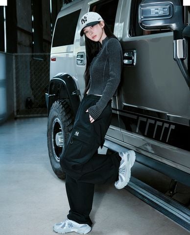  MLB - Quần dài unisex ống rộng Gopcore Parachute 