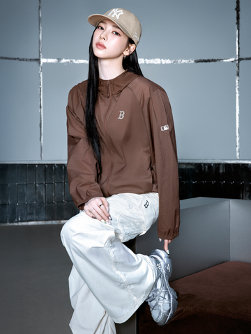  MLB - Giày sneakers nữ cổ thấp Pastry Runner Mask Metal 